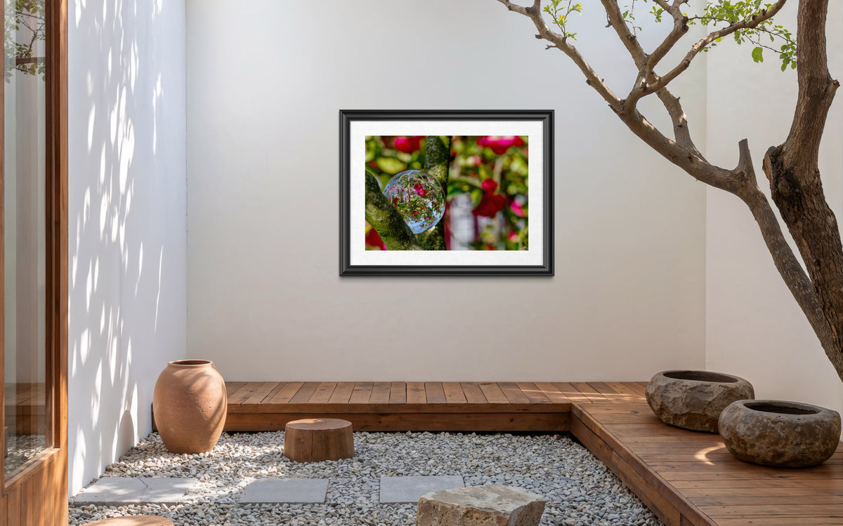 Glaskugel Fotografie von wundervollen Kirschblüten